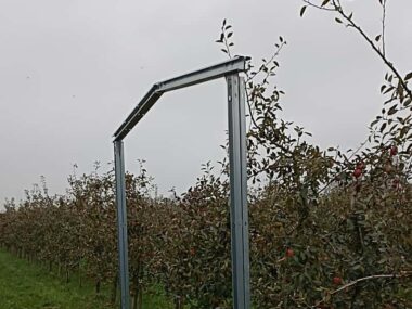 Structura panouri fotovoltaice la sol AGRO PV copertina cu 2 stalpi 4 1